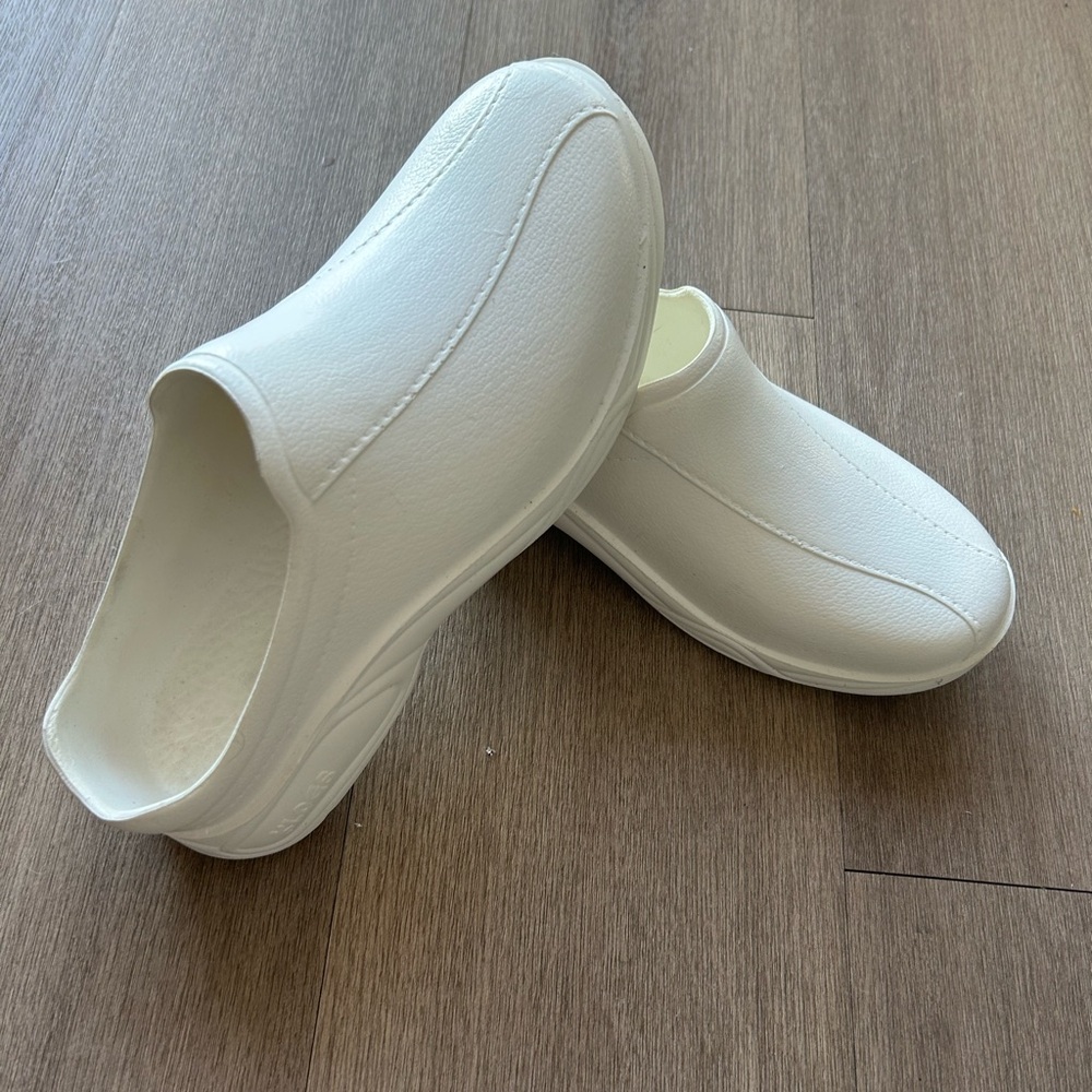 Klogs USA White Slip-On Work Clogs